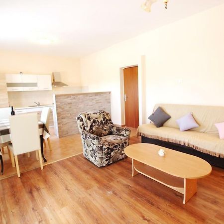 Apartment Sime Nin Εξωτερικό φωτογραφία