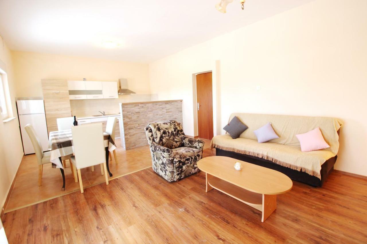 Apartment Sime Nin Εξωτερικό φωτογραφία